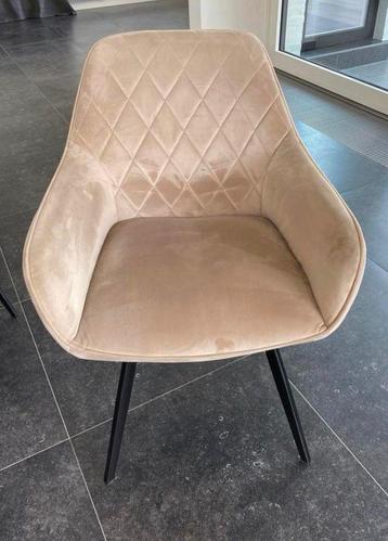 Velvet eettafelstoelen Nieuw beschikbaar voor biedingen