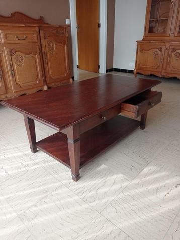 salontafel beschikbaar voor biedingen