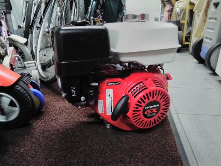 HONDA GX 240 ( NIEUW 0 DRAAIUREN ), Doe-het-zelf en Bouw, Motoren, Nieuw, Ophalen