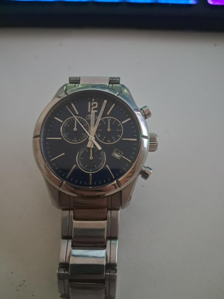 Lotus horloge, Ophalen