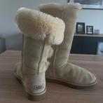 Beige Uggs, Beige, Overige typen, Ophalen of Verzenden, Gedragen