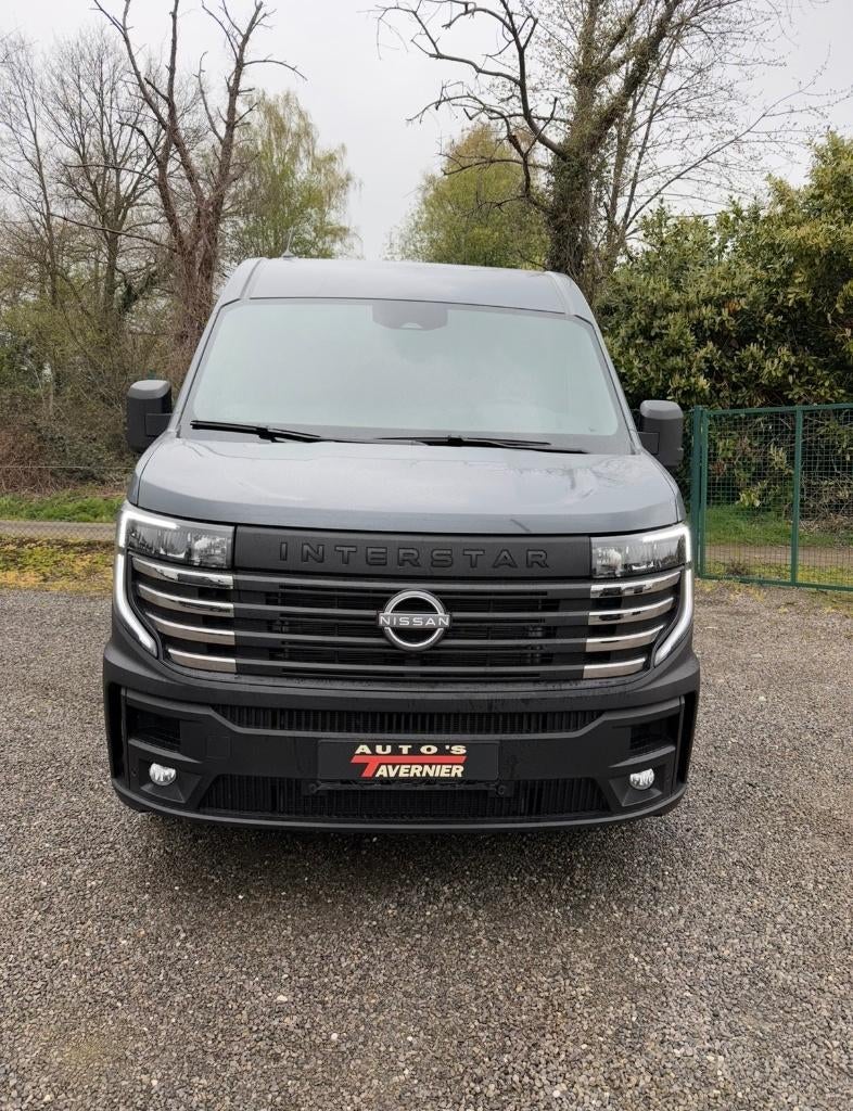 Nissan Interstar 2.0 // L2 H2 // 136 Pk // Carplay // Camera, Auto's, Voorwielaandrijving, Stof, 5 deurs, Zilver of Grijs