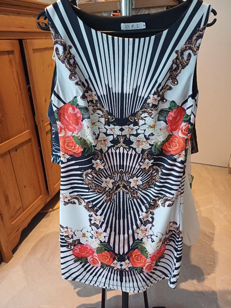 O.P.L. - magnifique robe moulante (taille M), Vêtements | Femmes, Robes, Neuf, Taille 38/40 (M), Autres couleurs, Longueur genou