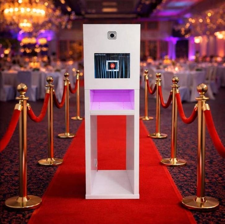 Nieuwe photobooth, Hobby en Vrije tijd, Feestartikelen | Verhuur, Ophalen