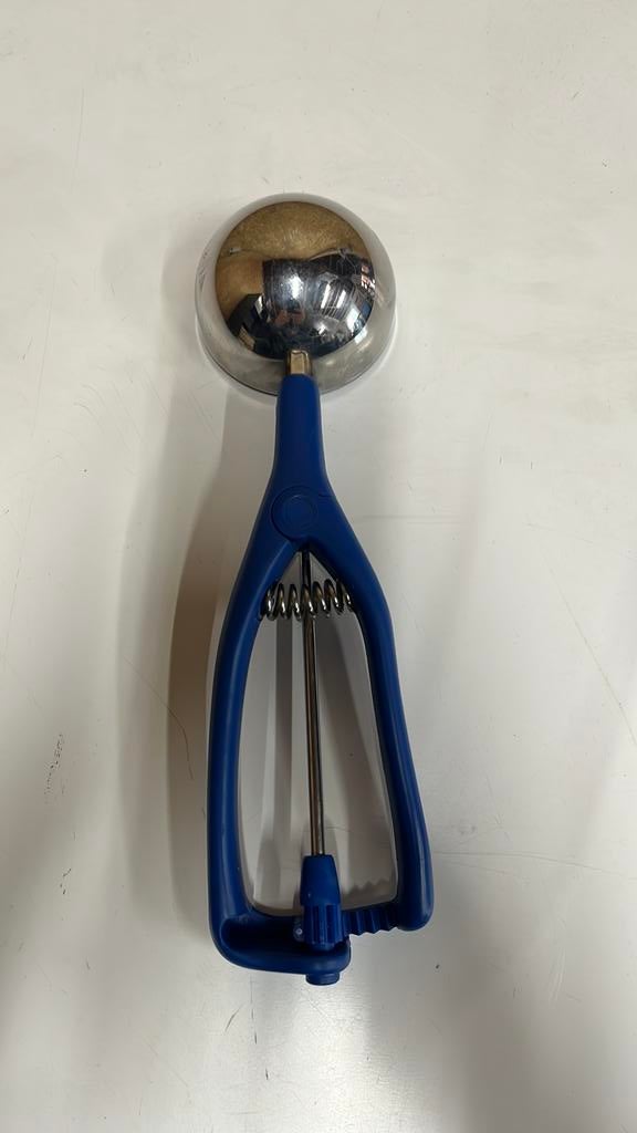 Cuillère à glace Stöckel diamètre 6,7 cm, Maison & Meubles, Cuisine | Couverts, Enlèvement, Comme neuf, Inox ou Chrome, Ensemble de couverts