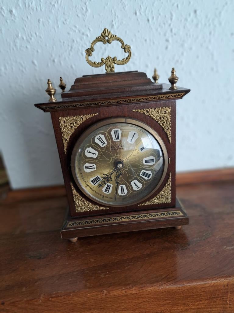 Pendule, Antiquités & Art, Enlèvement