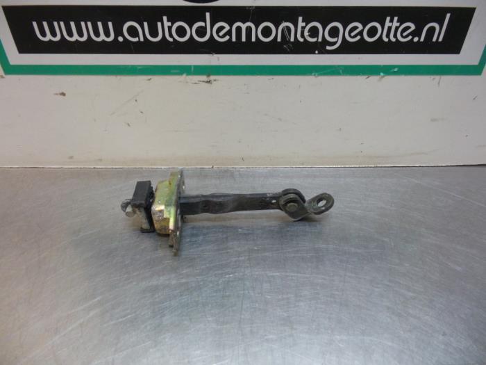 Butée 2portes gauche d'un Toyota Celica (Celica 94-), Autos : Pièces & Accessoires, Carrosserie & Tôlerie, Toyota, Utilisé, Enlèvement ou Envoi