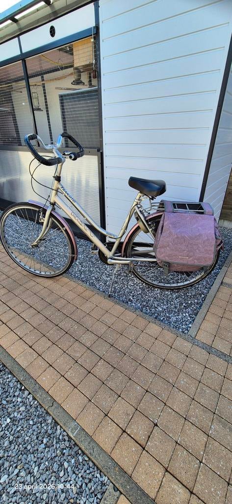 Fiets om op te knappen., Ophalen