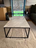 Table salon effet marbre, Maison & Meubles, Enlèvement, Comme neuf
