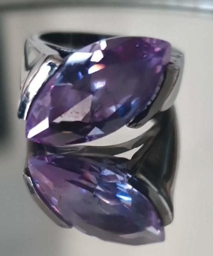 Chique ring., Handtassen en Accessoires, Ringen, Nieuw, Verzenden