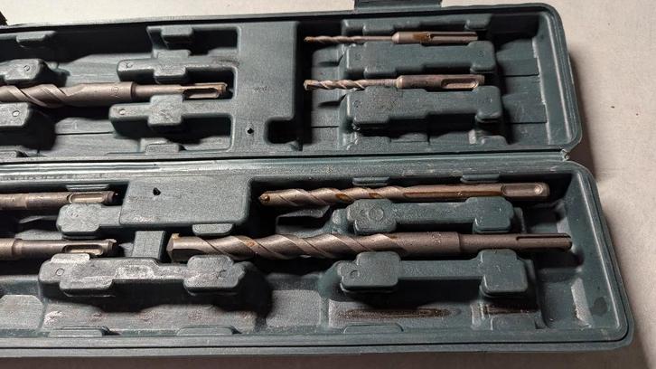 BOREN ALLERLEI, Doe-het-zelf en Bouw, Gereedschap | Boormachines, Ophalen