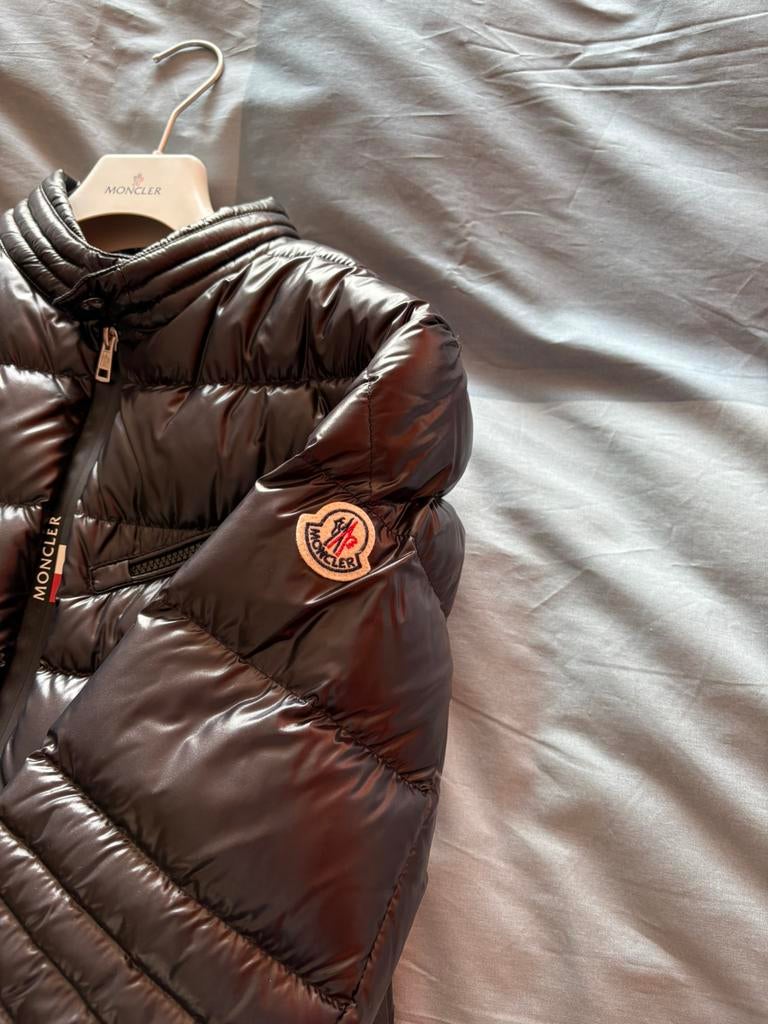 Veste/doudoune entre saison  MONCLER DIST  impeccable, Kleding | Heren, Jassen | Winter, Ophalen