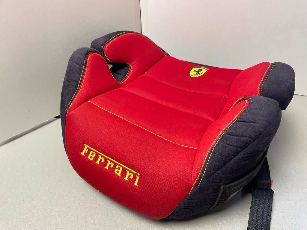 Nania Ferrari cubo rosso stoelverhoger, Kinderen en Baby's, Autostoeltjes, Zo goed als nieuw, 15 t/m 36 kg, Autogordel, Ophalen of Verzenden