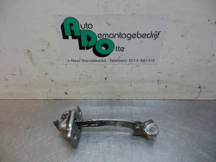 Deurvanger 4Deurs rechts-achter van een Citroen C1 (C1 08-), Auto-onderdelen, Carrosserie, Citroën, Gebruikt, 3 maanden garantie