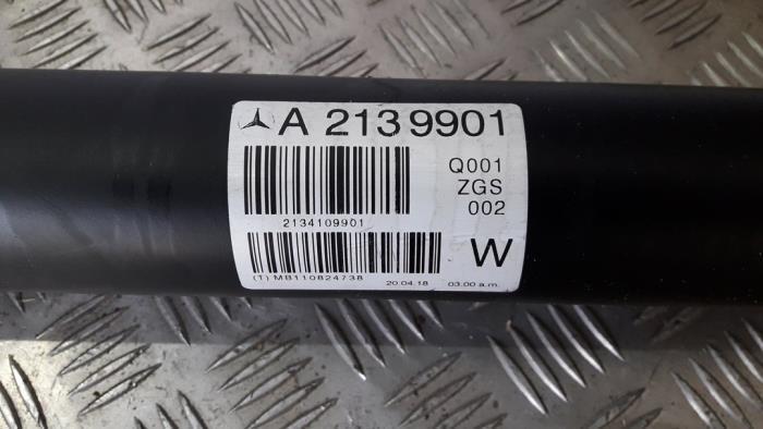 Tussenas van een Mercedes E-Klasse, Auto-onderdelen, Remmen en Aandrijving, Mercedes-Benz, Gebruikt, 3 maanden garantie, Ophalen of Verzenden