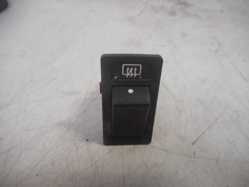 INTERRUPTEUR DEGIVRAGE LUNETTE ARRIÈRE Volvo 740 Estate, Autos : Pièces & Accessoires, Utilisé, Volvo