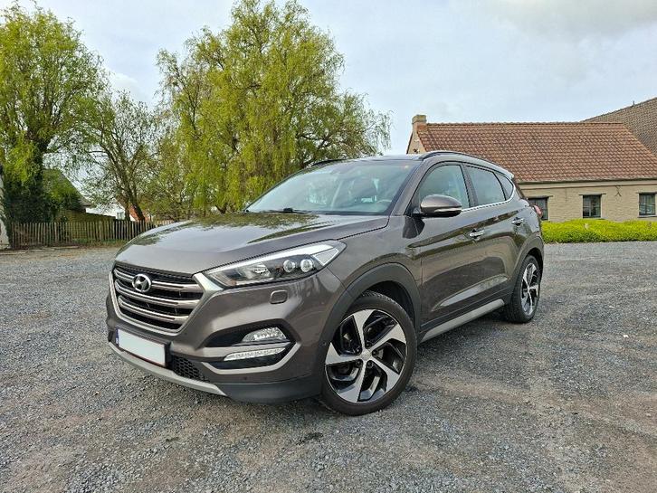 Hyundai TUCSON 1.7 CRDi Executive 140pk DCT PANO Leer..., Autos, Hyundai, Particulier, Tucson, Caméra de recul, Airbags, Air conditionné