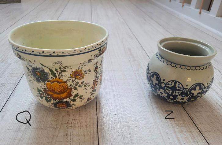 Design decoraties, Antieke pot, 2 vazen, 2 biscuit beeldjes, Antiek en Kunst, Curiosa en Brocante, Ophalen of Verzenden