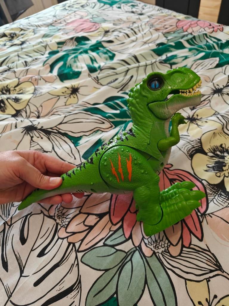 Dinosaure, Enlèvement ou Envoi