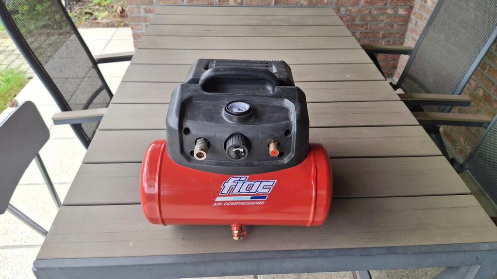 Compressor Cuby 1,5-6L met set FIAC, Bricolage & Construction, Compresseurs, Enlèvement