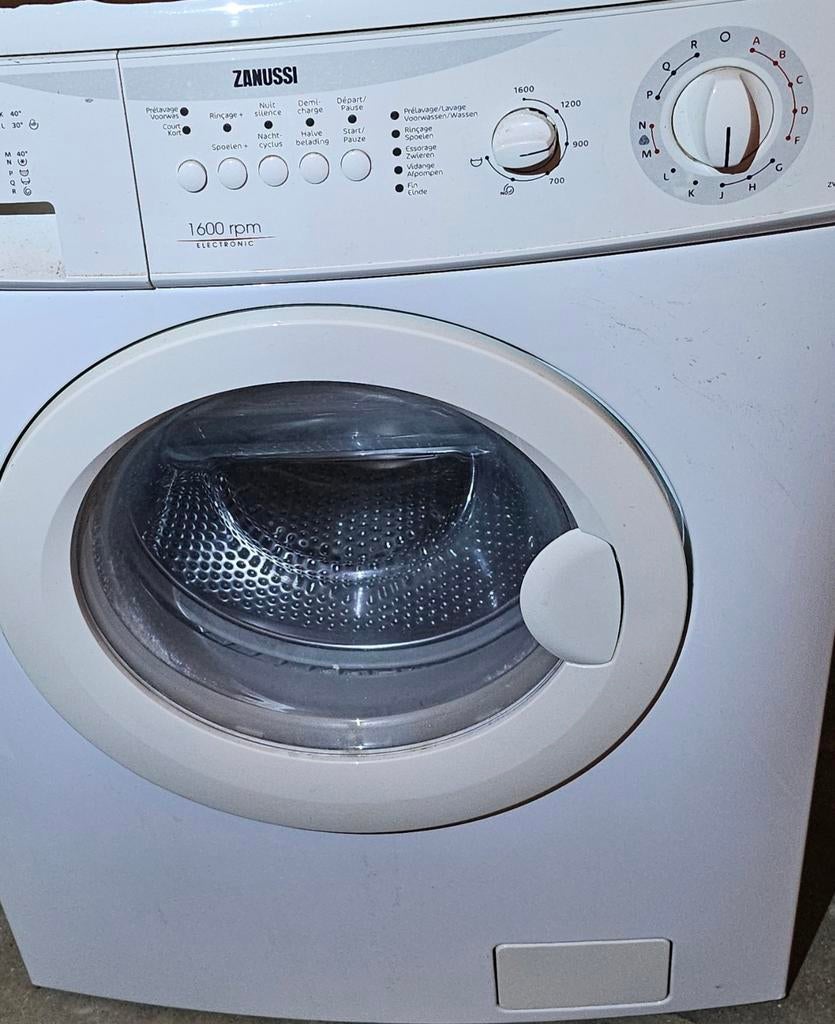 Machine à Laver zanussi