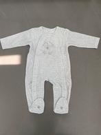 Pyjama chaud gris et blanc taille 68, Enfants & Bébés, Garçon, Comme neuf, Vêtements de nuit ou Sous-vêtements, Enlèvement ou Envoi