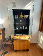 Vintage vitrinekast Giorgetti, Huis en Inrichting, Ophalen, Zo goed als nieuw