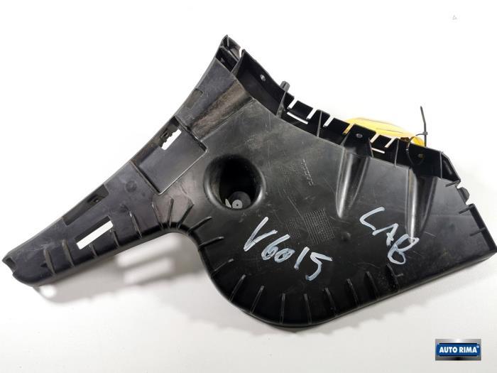 Bumpersteun links-achter van een Volvo V60, Gebruikt, -, -, Ophalen of Verzenden