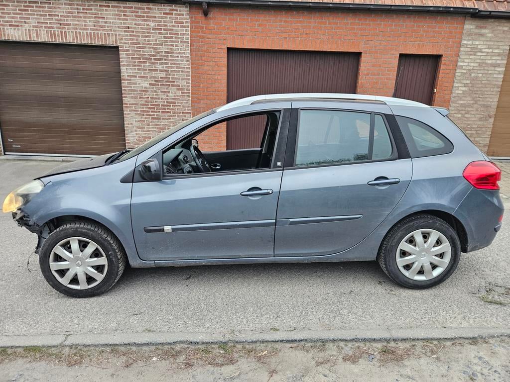 Renault clio break essence zone lez ok, Achat, Boîte manuelle, Break, Particulier