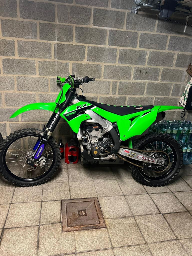 Kawasaki KX250 2023 – 56h – très propre, Enlèvement, Comme neuf