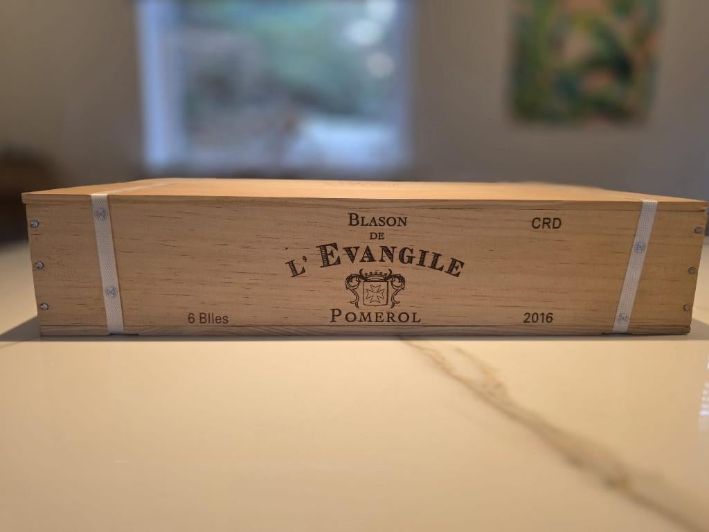 Vin Rouge - Blason de l'Evangile — Chateau l'Evangile - 6, Collections, Vins, Neuf, Vin rouge, France, Pleine, Enlèvement