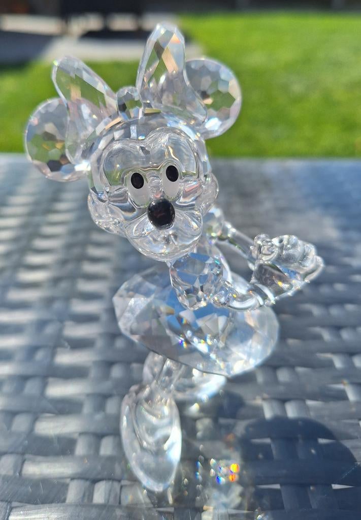 Minnie Mouse Swarovski, Collections, Swarovski, Enlèvement