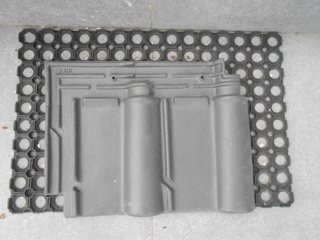 Tuiles TB Renaissance., Bricolage & Construction, Tuiles & Revêtements de toit, Enlèvement, Autres matériaux, Noir, Neuf