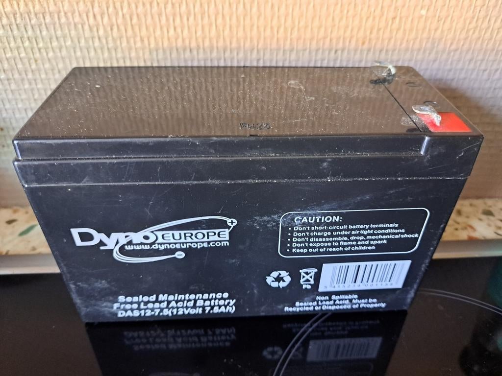 Batterie 12v pour tracteur tondeuse ou autre