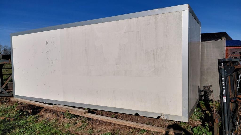 stevige gesloten laadbak in zeer goede staat, Ophalen, Gebruikt