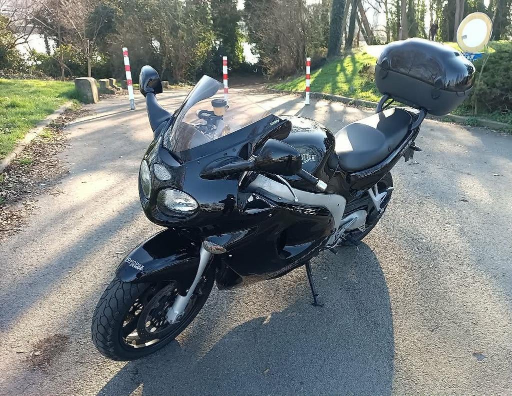 Triumph Sprint ST 955 – 2003 ct ok, prête à rouler, Motos, Motos | Suzuki, Particulier, Sport, plus de 35 kW, 3 cylindres, Enlèvement