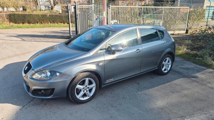 Seat Léon Berline 1.2i Serie Copa  Feuille Rose Anne 2012, Autos, Seat, Entreprise, Achat, ABS, Airbags, Air conditionné, Alarme