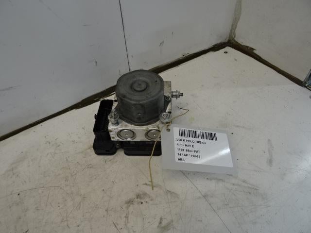 BLOC ABS (FREINS ANTI-BLOCAGE) Polo V (6R) (6R0907379AS), Volkswagen, Mevr. I. Hauben, Utilisé, Rue de l'Espoir 34 34
4030  GRIVEGNÉE, BE