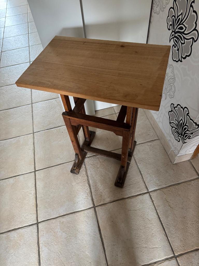 TABLE A DESSIN DÉBUT 20ème siècle, Antiquités & Art, Enlèvement