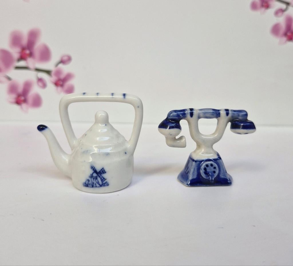 💙 Figurines miniatures en porcelaine, Antiquités & Art, Enlèvement ou Envoi