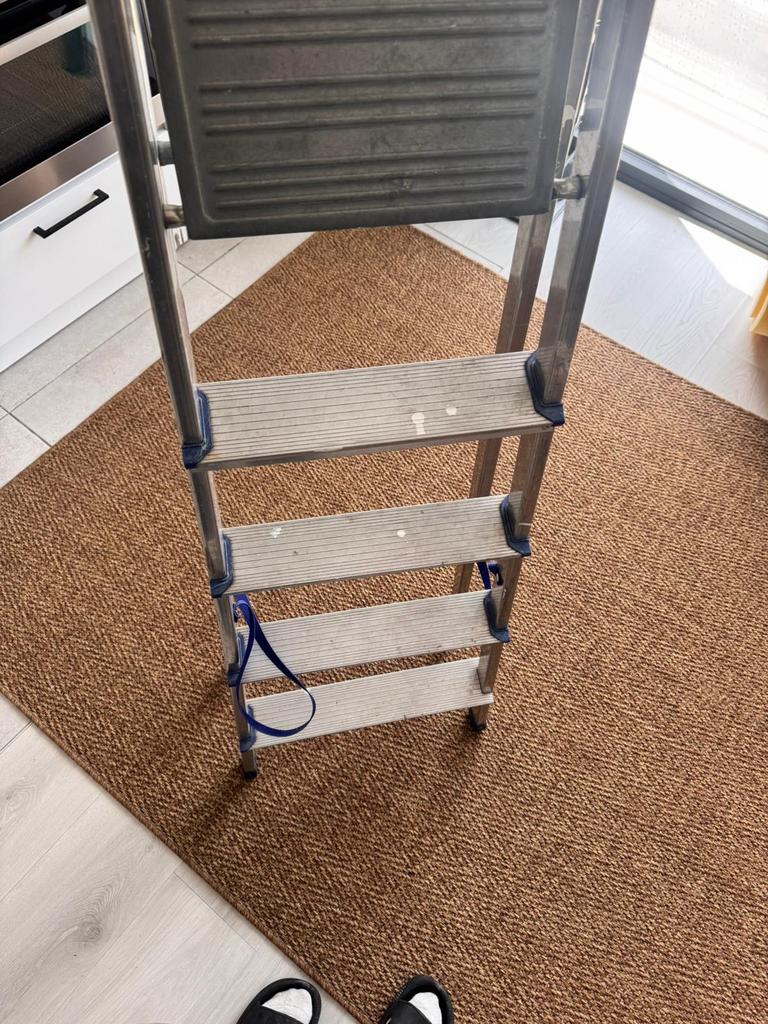 Échelle, Enlèvement, Comme neuf, Échelle