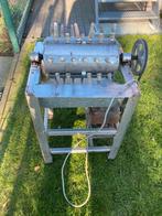 Inox plukmachine met plukvingers pluimvee.  Kippen - hanen, Overige soorten