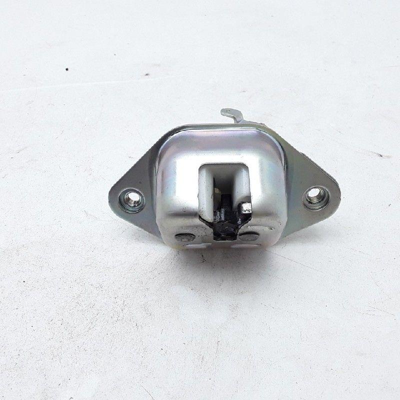 SLOTVANGER ACHTERKLEP Subaru XV (GT / GX) (01-2017/-), Gebruikt, Subaru