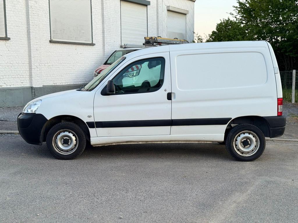 Peugeot Partner 1.6HDi 2011 Klaar voor registratie, Wit, Airbags, Particulier, Blauw