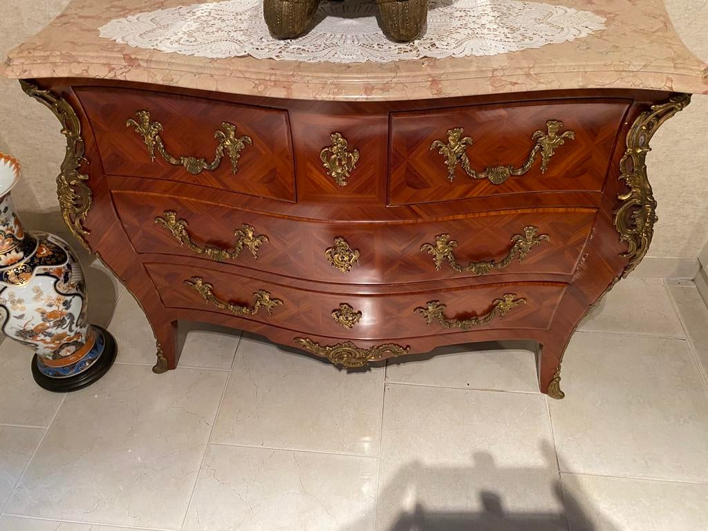 Mooie halkast, Ophalen