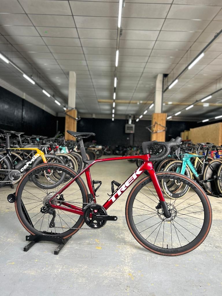 Trek Madone SL6 Di2 Carbon Racefiets, Ophalen, Zo goed als nieuw