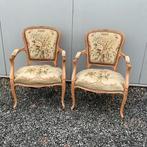 2 Antieke stoeltjes, Ophalen