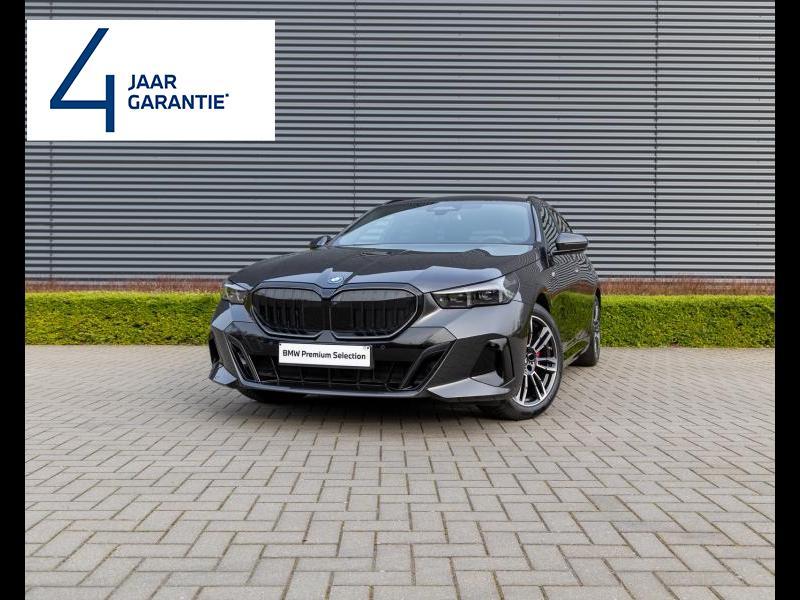 BMW Serie 5 530 M-Sport Pro, Auto's, BMW, Bedrijf, 5 Reeks, Adaptieve lichten, Airconditioning, Alarm, Climate control, Elektrische stoelverstelling