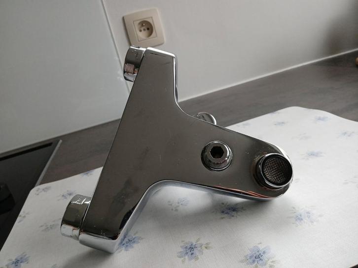 Mengkraan, Doe-het-zelf en Bouw, Sanitair, Bad, Ophalen