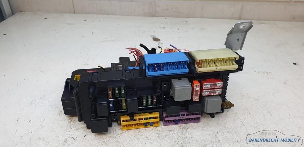 SAM module zekeringkast W204 Mercedes C klasse A2045458801 a, Auto-onderdelen, Gebruikt, Mercedes-Benz AG, Mercedes-Benz, Mercedesstrasse 120
70372  Stuttgart, DE